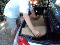 eine über die andere...