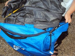 Schutzhülle drum herum.