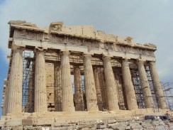 es wird gebaut an der Akropolis